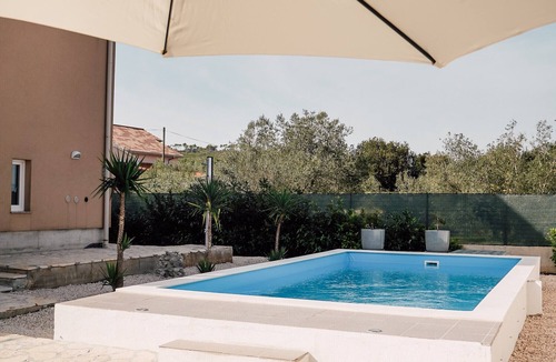Sutomiscica Villa | Villa Frida with Swimming Pool