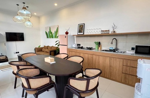 Kerobokan Villa | VILLA GADANG 2- bedroom with private pool