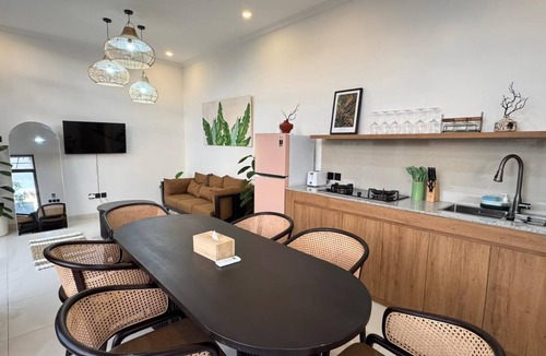 Kerobokan Villa | VILLA GADANG 2- bedroom with private pool
