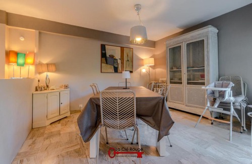 Les Termes Villa | Villa Galapagos