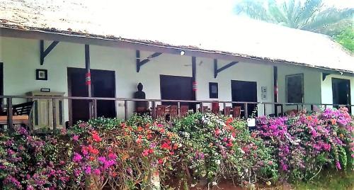 Cisolok Villa | VILLA GAMRANG di PELABUHAN RATU