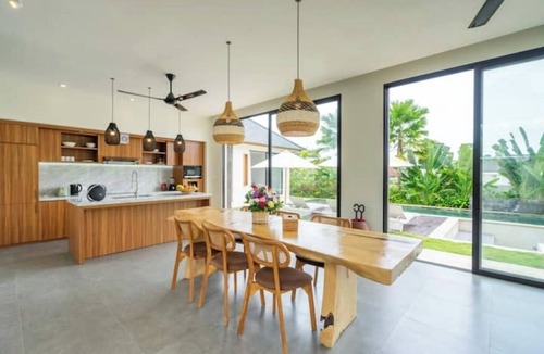 Petulu Villa | Villa Gantari by GORO