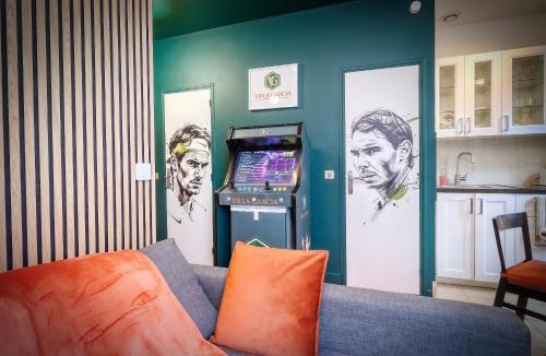 Republique–Point-du-Jour Apartment | Villa Garcia - Paris - Tennis - 15 min Tour Eiffel