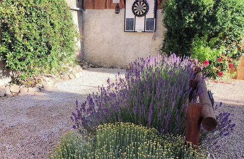 Cazeres House | Villa Garona with pool between Toulouse and Pyrenees mountains