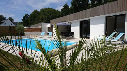 Ploemel House | Villa Gavrinis