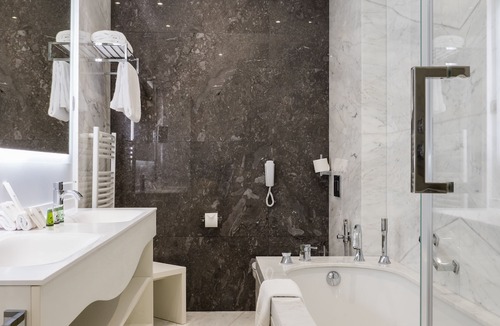 Menton Hotel | Villa Genesis