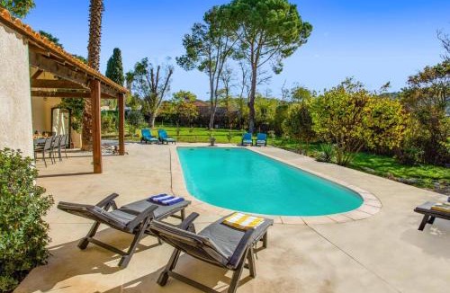 Aumes Villa | Villa Glycines by Villa Plus