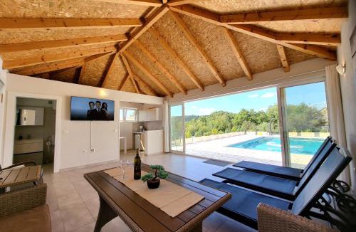 Neoric Villa | Villa Gorana with large private pool