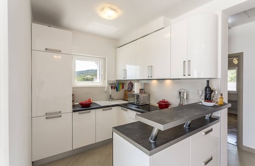 Necujam House | Villa Grabovka in Necujam - island Solta, Croatia