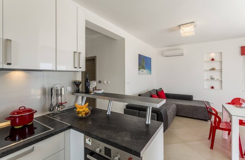 Necujam House | Villa Grabovka in Necujam - island Solta, Croatia