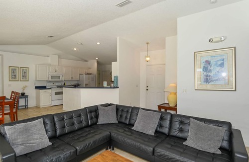 Inverness Villa | Villa Grandjean - Comfort - 4 Bedroom