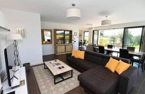 Gardegan-et-Tourtirac House | Villa Greensome on the Golf with AC