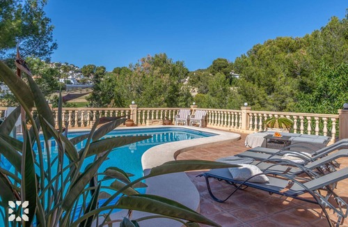 San Jaime Villa | Villa GREEN GRASS by Abahana Villas