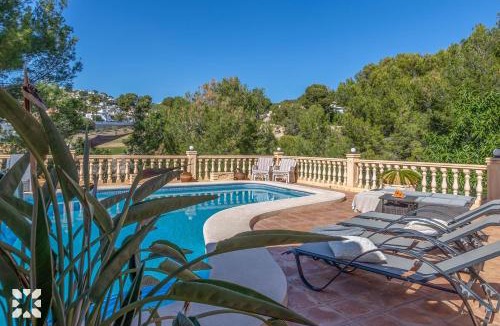 San Jaime Villa | Villa Green Grass by Abahana Villas