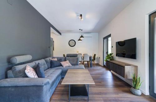 Novi Vinodolski Villa | Villa Green Sky