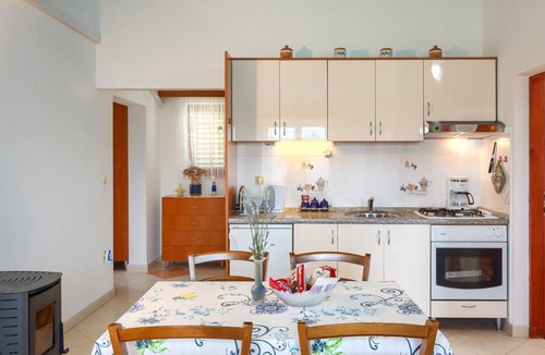 Momjan Villa | Villa Greis by Villas Guide
