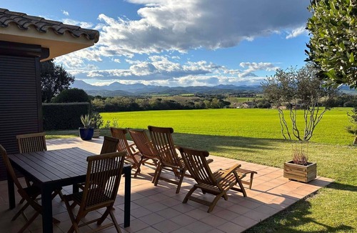 Navata Villa | Villa Greta with Mountain Views, Private Pool, and Wi-Fi