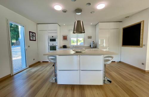 Brignoles Villa | Villa Grey