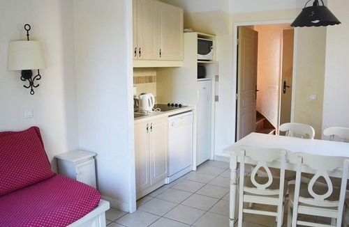 Rouret House | Villa Grospierres, 2 bedrooms, 6 persons