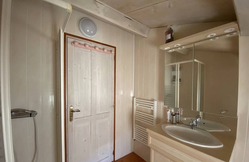 Saint-Alban-sous-Sampzon House | Villa Grospierres, 2 bedrooms, 6 persons