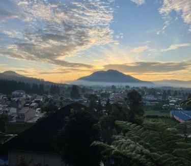 Berastagi Villa | Villa harapan baru