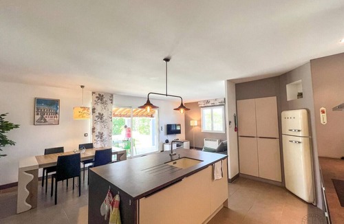 Blauzac House | Villa Harmonie-8min from Uzès Clim & pool -Blauzac