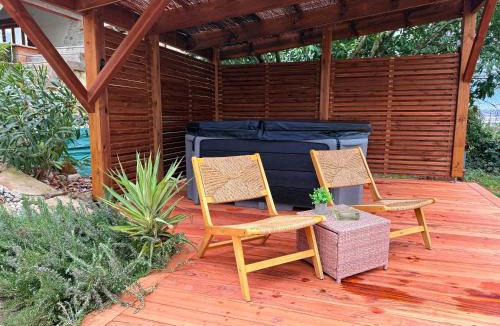 Cessieu Villa | Villa HARMONIE