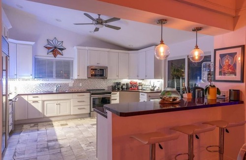 North Bay Village Villa | Villa Hashmi
