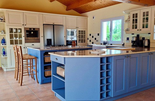Landevieille Villa | Villa Hauts Du Lac : 15 pax, Pool, Spa, Pétanque & Lake