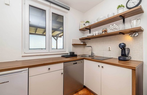 Linardici Apartment | Villa Haya - apartment KAMELIJA with heated pool