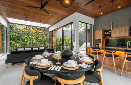 Pengosekan Villa | Villa Hayati by BaliSuperHost