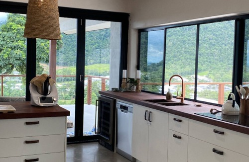 Cannonvale House | Villa Hayman