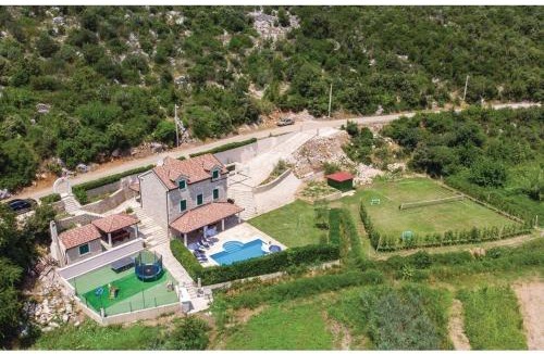 Ploce Villa | Villa Heart of Stone