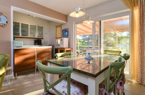 Lukovo Sugarje Villa | Villa Hemingway beachfront by Villas Guide