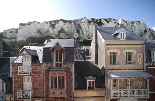 Le Treport House | Villa Henriette - Confort et style 1900 à deux pas de la plage
