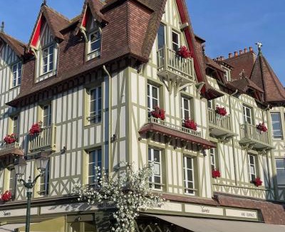 Cabourg Hotel | Villa Henriette