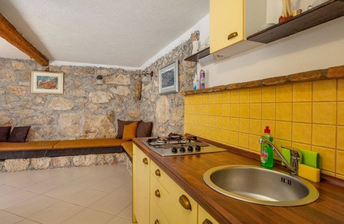 Obrs Villa | Villa Hidden world with pool by Villas Guide