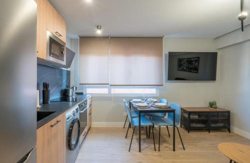 Barakaldo Apartment | Villa Hita apartment by People Rentals