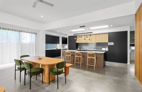 Burleigh Heads Apartment | Villa Hitam - Burleigh Heads