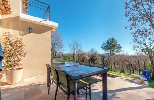 Tourrettes-sur-Loup Villa | Villa Holly