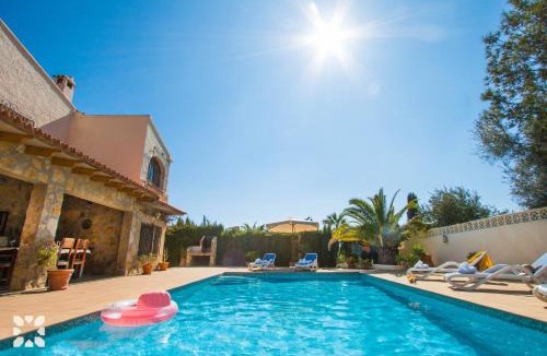 Urbanitzacio la Fustera Villa | Villa Hugo 11 by Abahana Villas