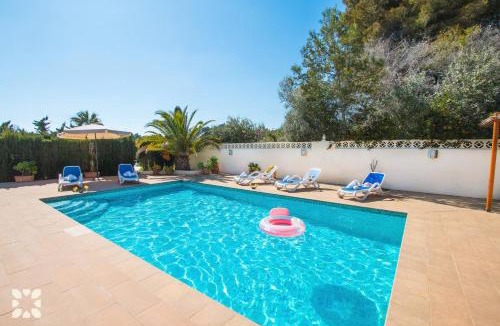 Urbanitzacio la Fustera Villa | Villa Hugo 5 by Abahana Villas
