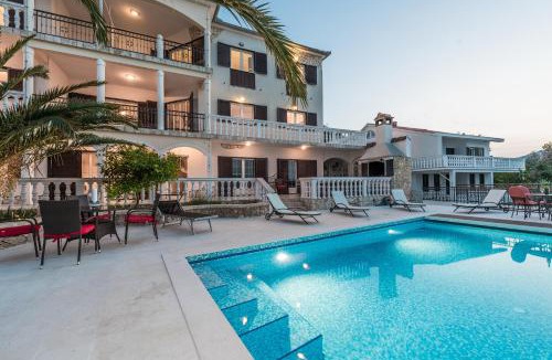 Veli Iz Apartment | Villa Iž