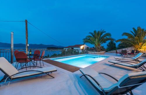 Veli Iz Apartment | Villa Iž