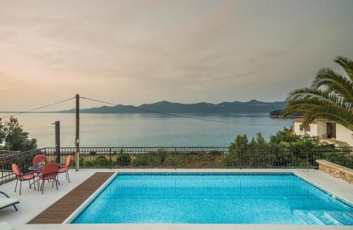 Veli Iz Apartment | Villa Iž