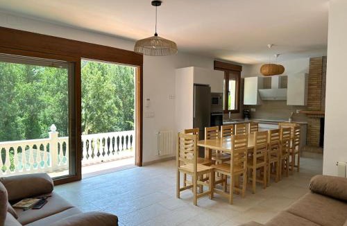 Villanueva del Arzobispo House | Villa Ibañez