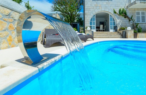 Pile Villa | Villa Ida - Five-Bedroom Villa with Swimming Pool and Sea View