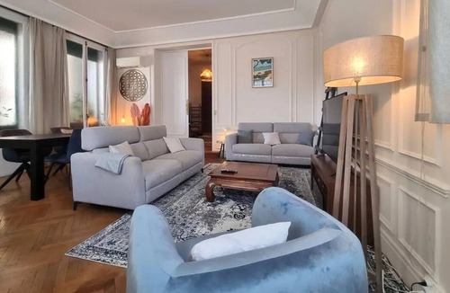 La Gare Apartment | Villa Iena Charming apartment 5 minutes from the city center