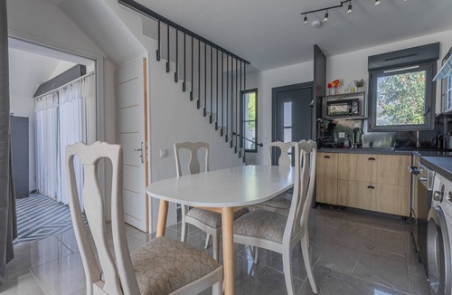 Cabasse Villa | Villa 'Igor' – Charming Stay in Cabasse: Sun, Nature, and Provençal Serenity