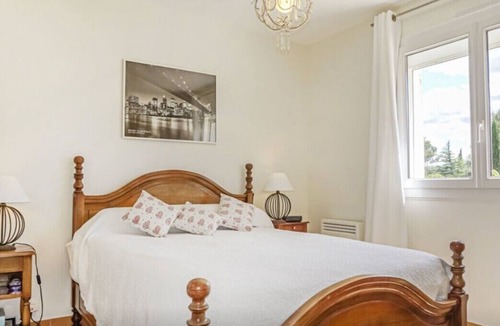 Les Matelles Villa | Villa Impressionniste Jardin Clim